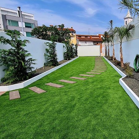 Up Hmb Hotels Fermentelos Ngoại thất bức ảnh