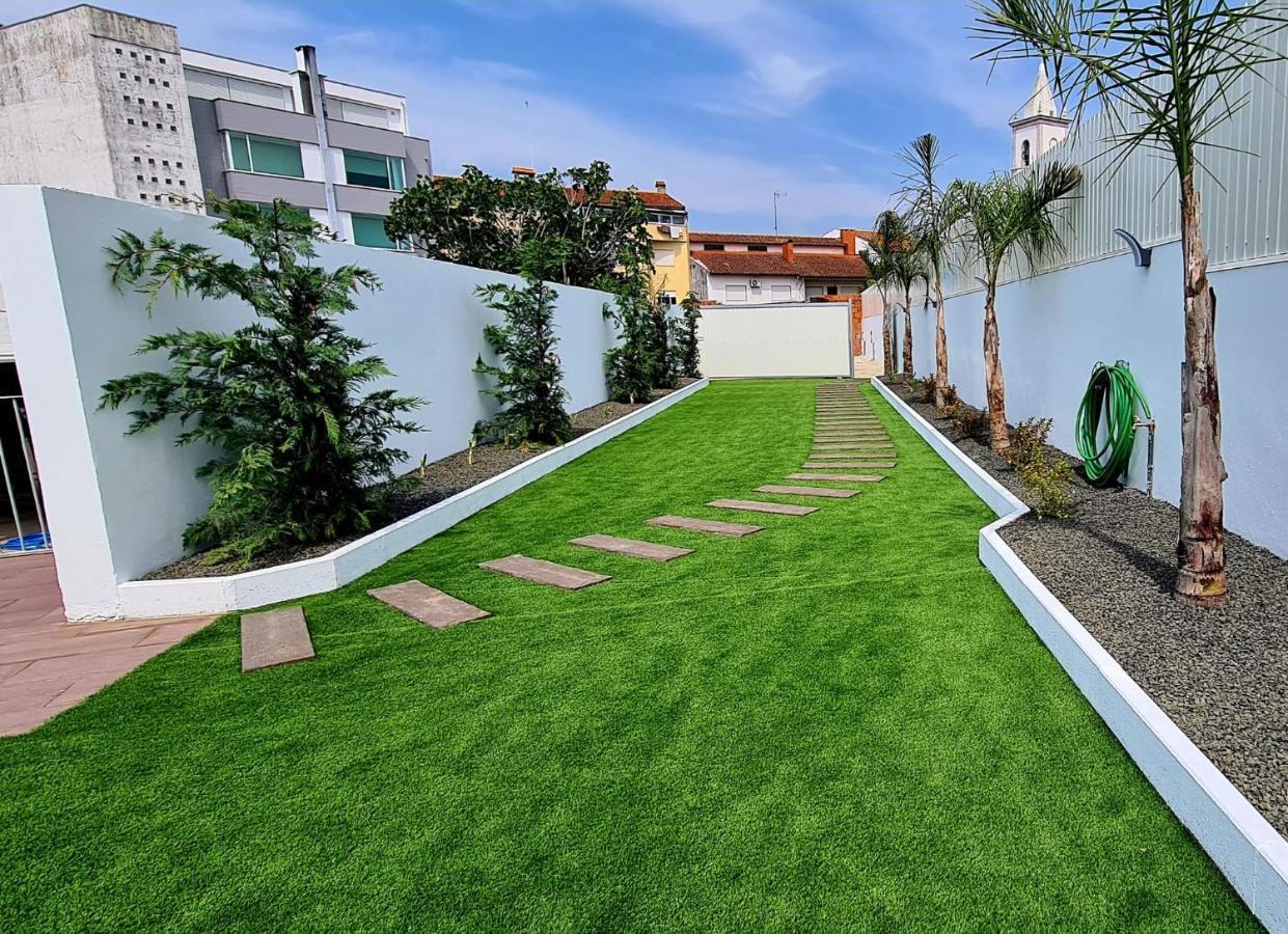 Up Hmb Hotels Fermentelos Ngoại thất bức ảnh