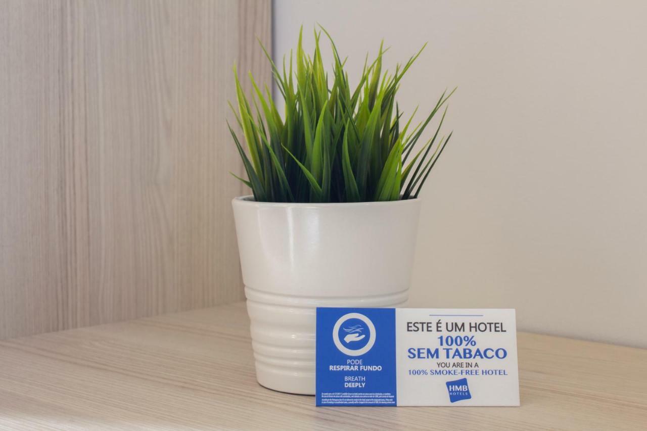 Up Hmb Hotels Fermentelos Ngoại thất bức ảnh